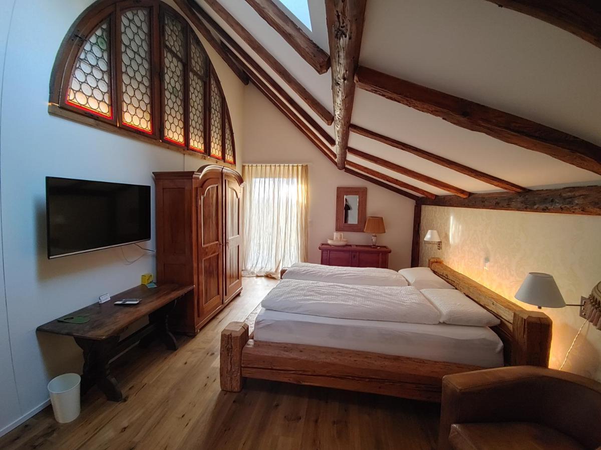Landgasthof Roderis Nunningen Dış mekan fotoğraf